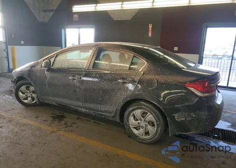 2013 Honda Civic Lx z USA, uszkodzony, nr VIN 19XFB2F53DE286720